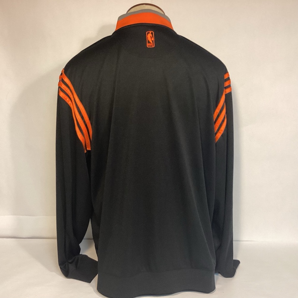 Limited Edition NBA Adidas New York Knicks Black and Orange Jacket Mens size XXL - Picture 4 of 11